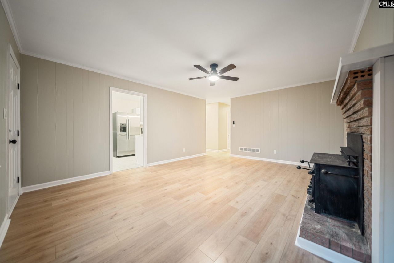 1809 Old Colony Photo 10