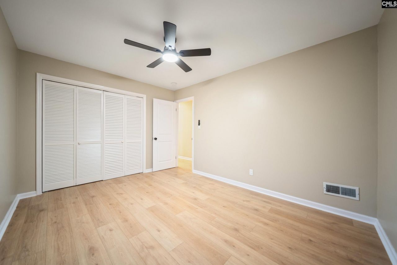 1809 Old Colony Photo 22