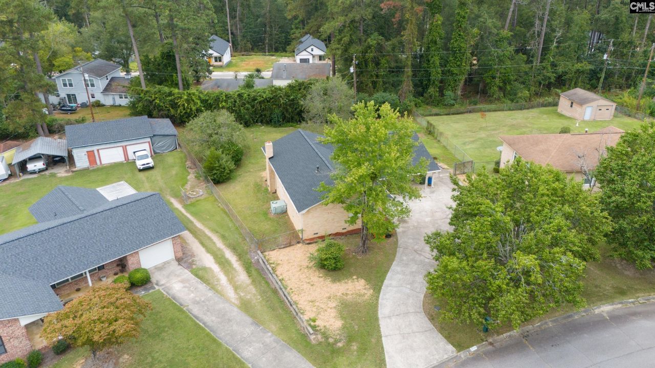 1809 Old Colony Photo 31