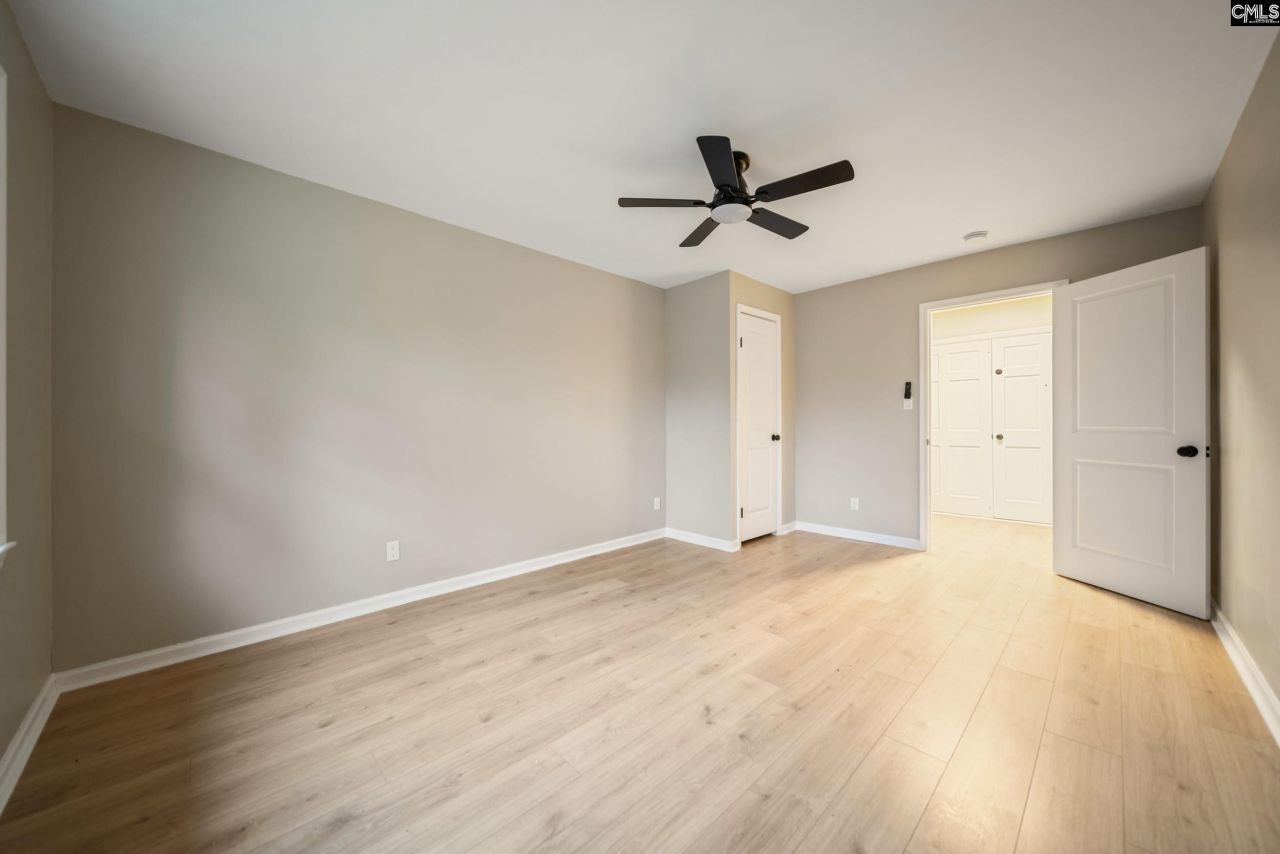 1809 Old Colony Photo 5