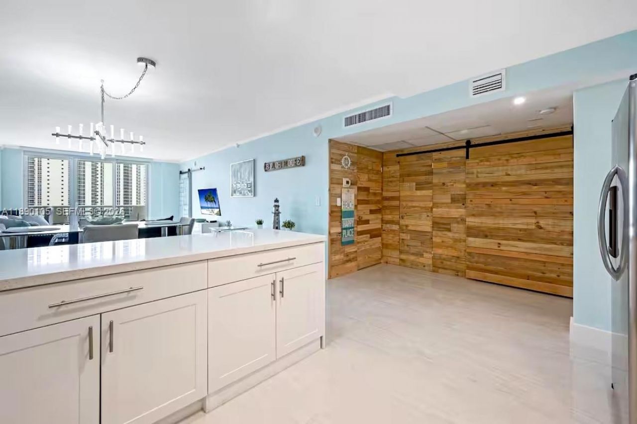 19370 Collins Ave, Unit 1121, Sunny Isles Beach, FL 33160 Photo