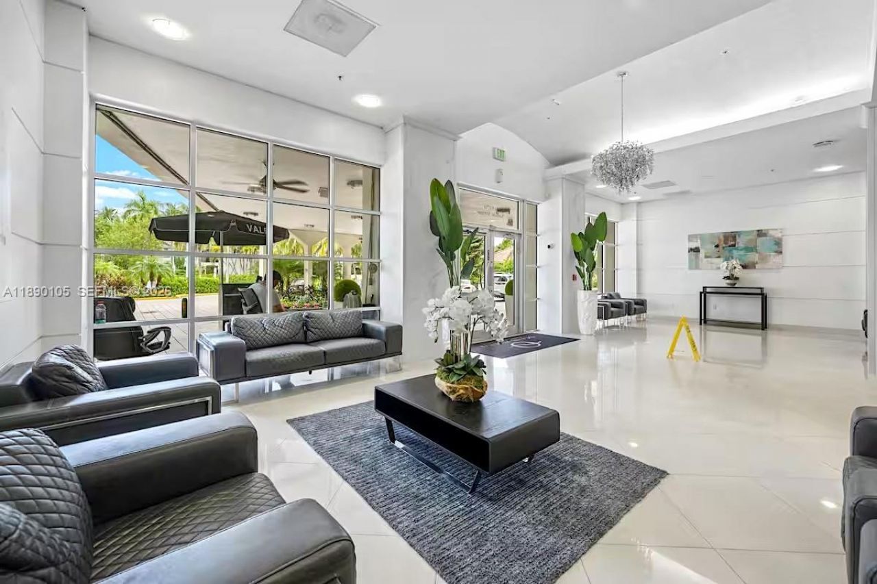 19370 Collins Ave, Unit 1121, Sunny Isles Beach, FL 33160 Photo