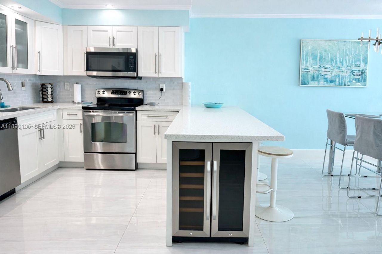 19370 Collins Ave, Unit 1121, Sunny Isles Beach, FL 33160 Photo