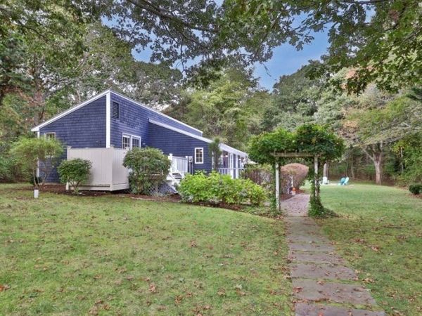 112 Third Street North, Edgartown, MA 02539