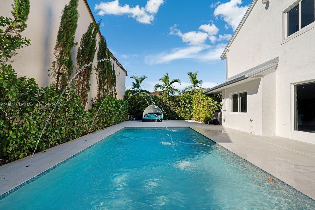 6763 SW 106 Pl, Miami, FL 33173 Photo