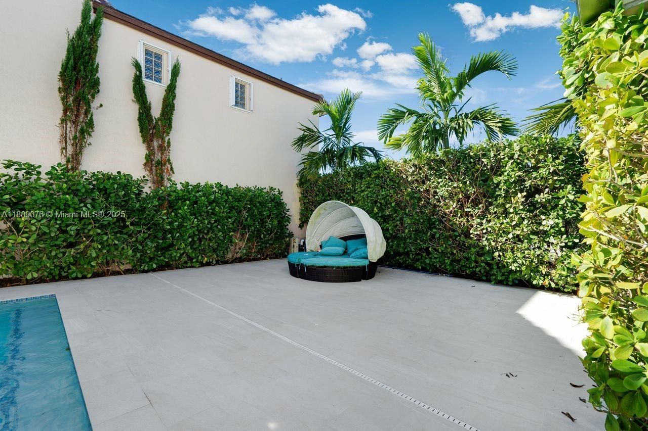 6763 SW 106 Pl, Miami, FL 33173 Photo