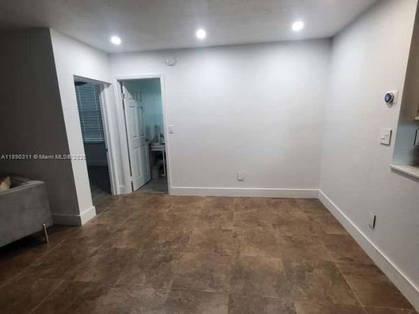 1236 N Hiatus Rd, Unit 1236, Pembroke Pines, FL 33026