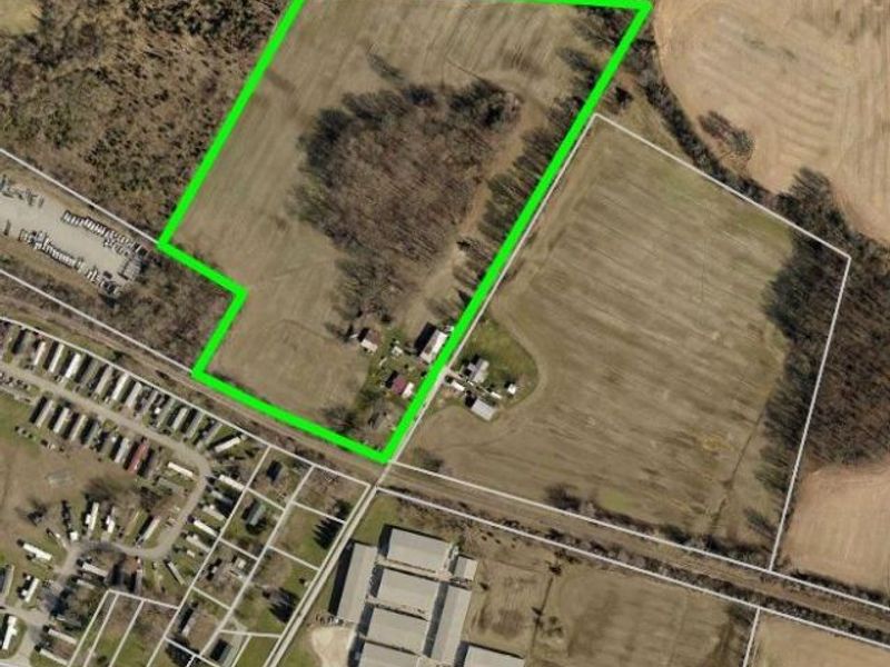 203 Bingaman Lane, Mount Orab, OH 45154 Photo 2