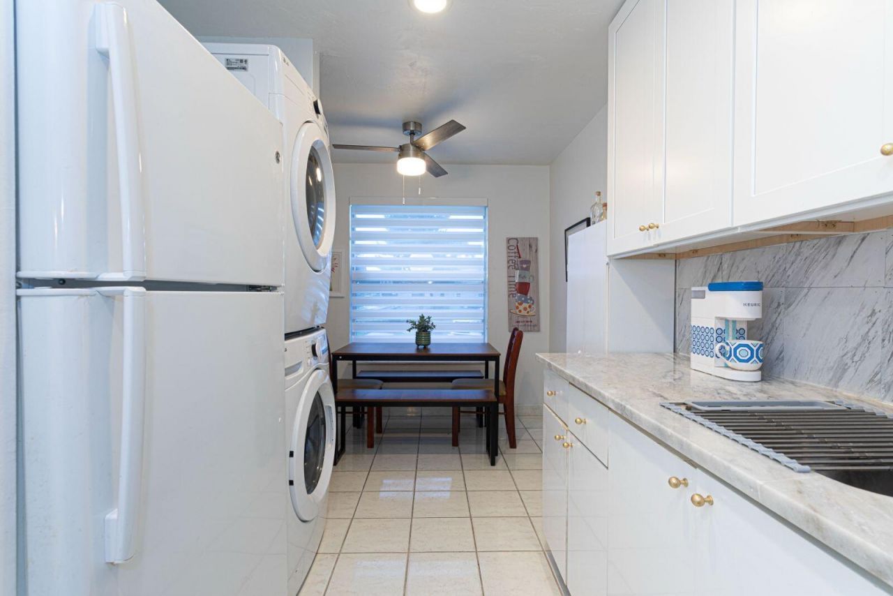 1421 NW 19th Terrace, Unit 102, Delray Beach, FL 33445 Photo