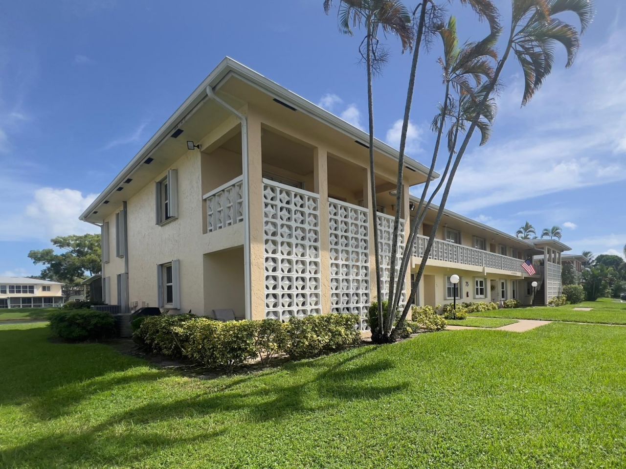 1421 NW 19th Terrace, Unit 102, Delray Beach, FL 33445 Photo
