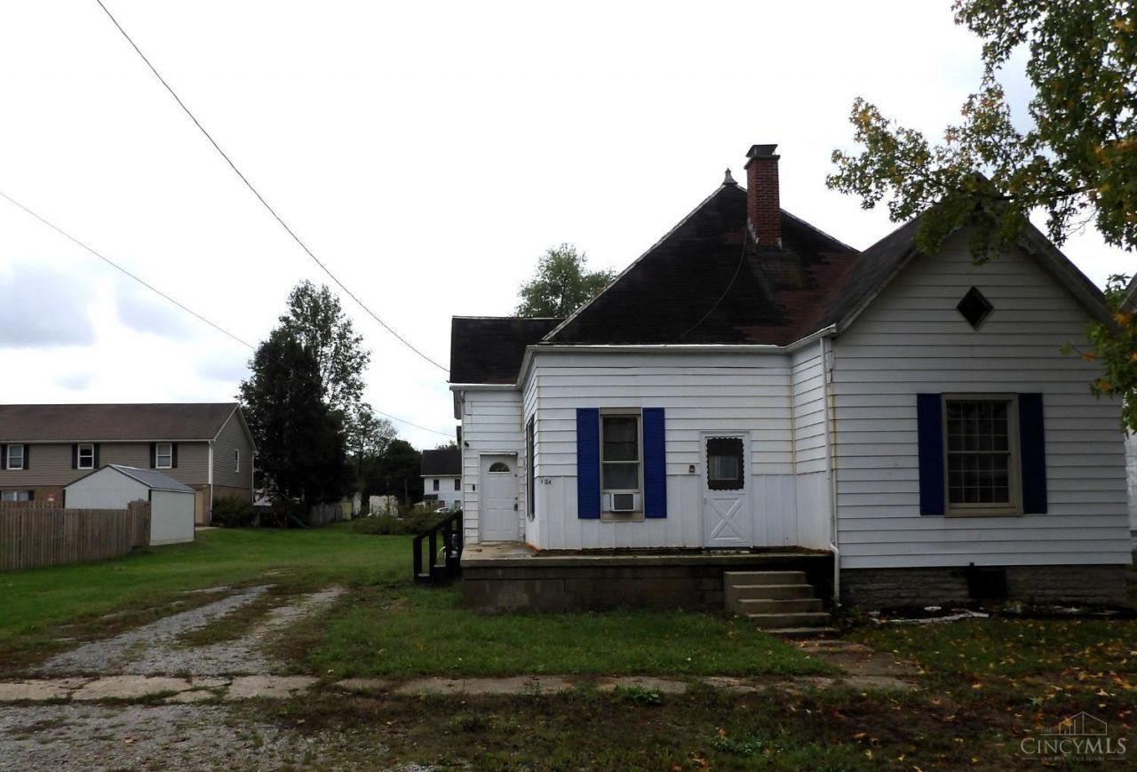 104 Linton Avenue, Clarksville, OH 45113 Main Photo