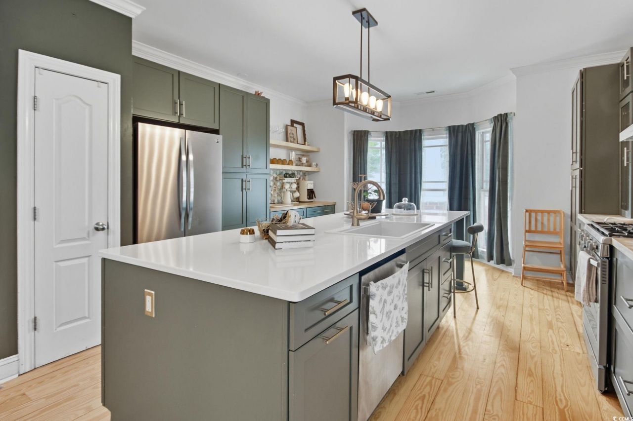 21 Craftsman Ln. Photo 16