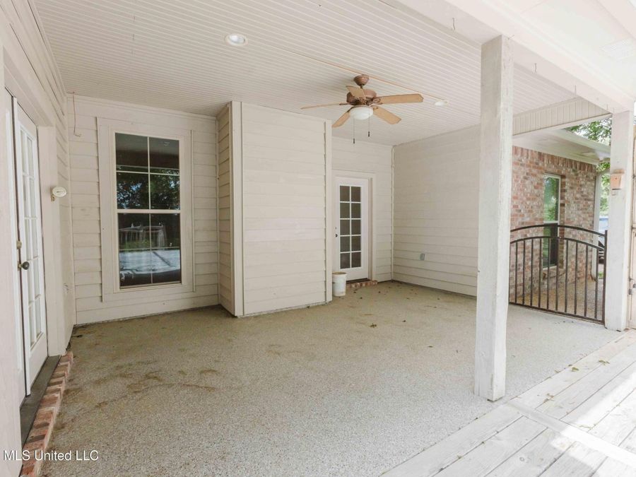 Property Image 40