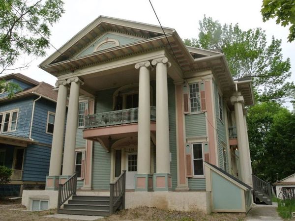 718-720 Westcott Street, Unit 20, Syracuse, NY 13210