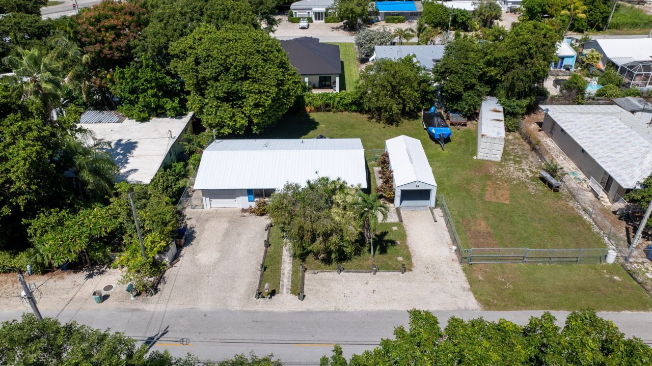 8 S Andros Road, Key Largo, FL 33037 Photo