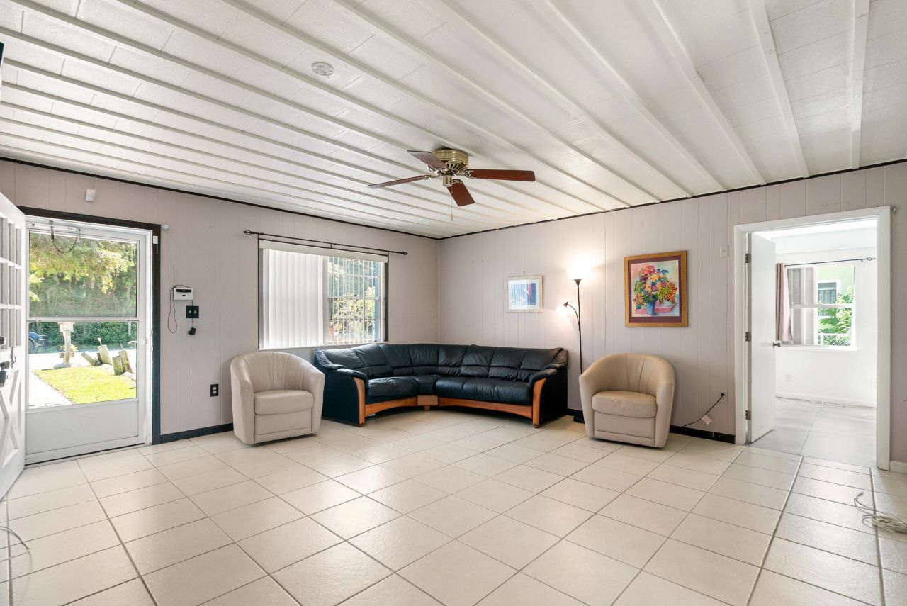 8 S Andros Road, Key Largo, FL 33037 Photo