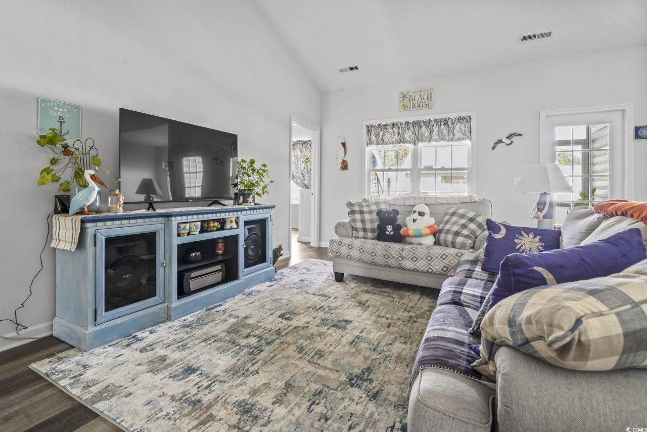 308 Concorde Dr. Photo 19