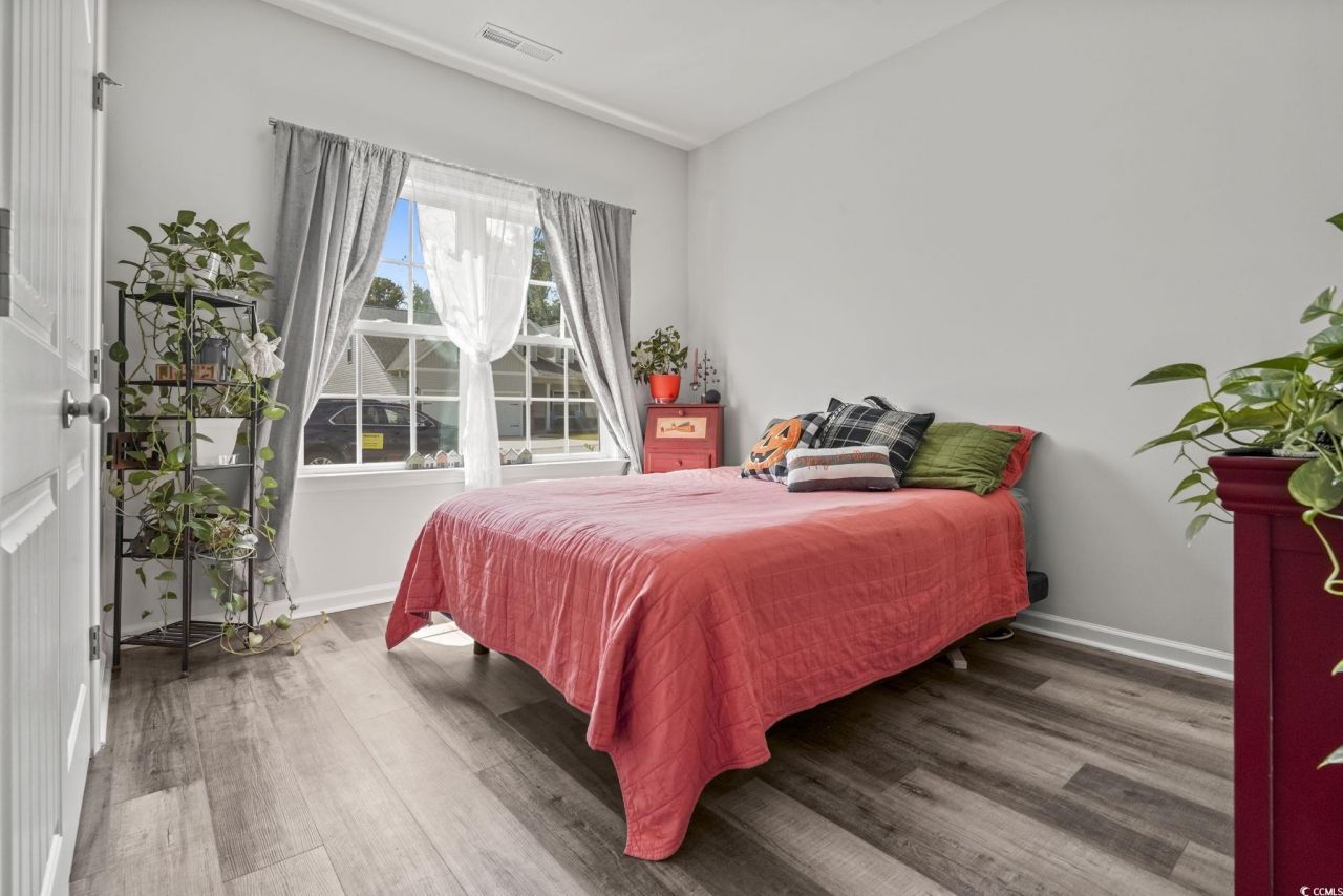 308 Concorde Dr. Photo 25