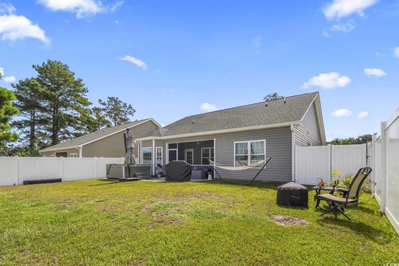 308 Concorde Dr. Photo 36