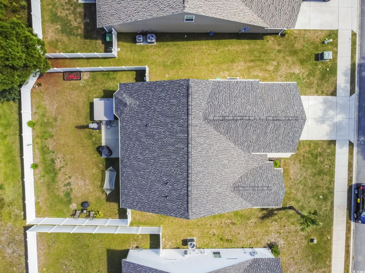 308 Concorde Dr. Photo 4