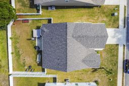 308 Concorde Dr. photo 4