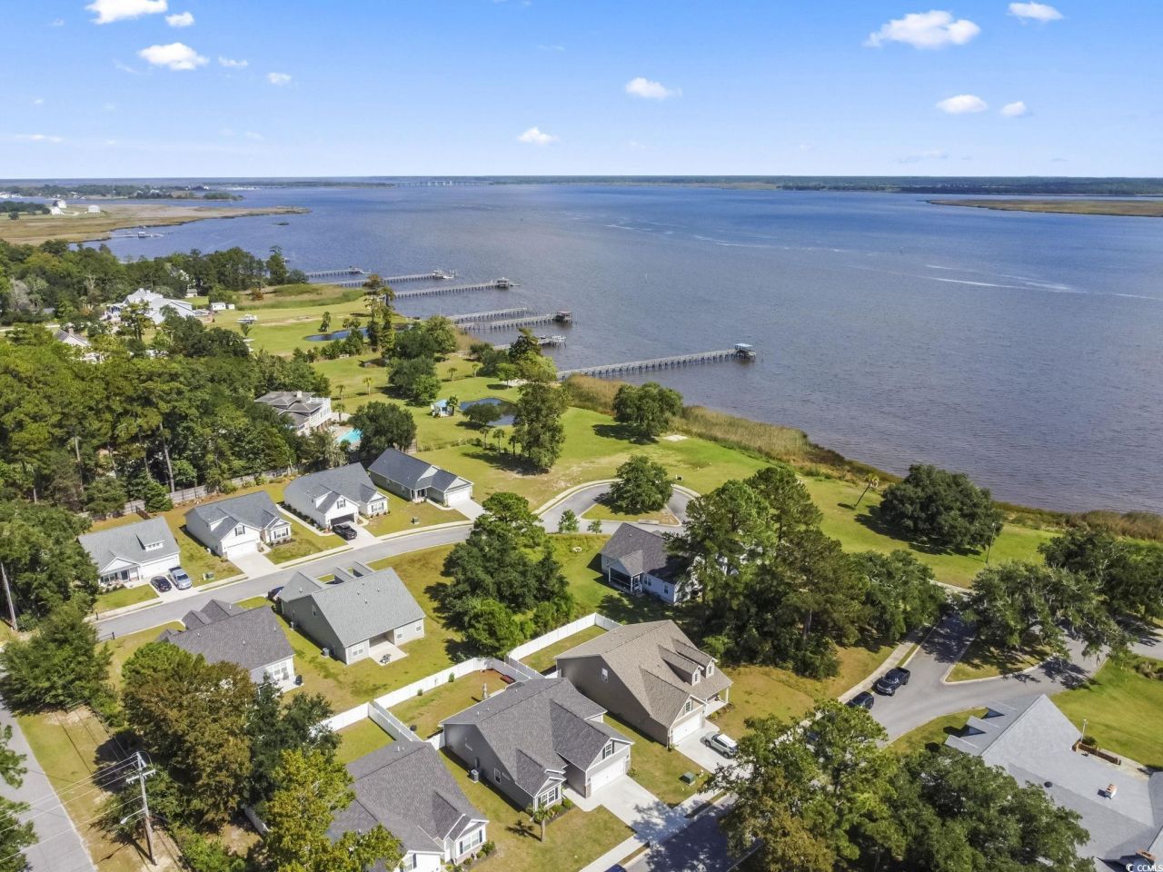 308 Concorde Dr. Photo 5