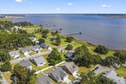 308 Concorde Dr. photo 4