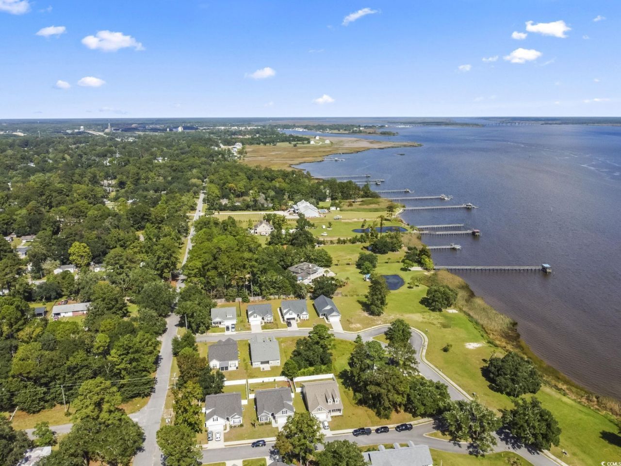 308 Concorde Dr. Photo 6