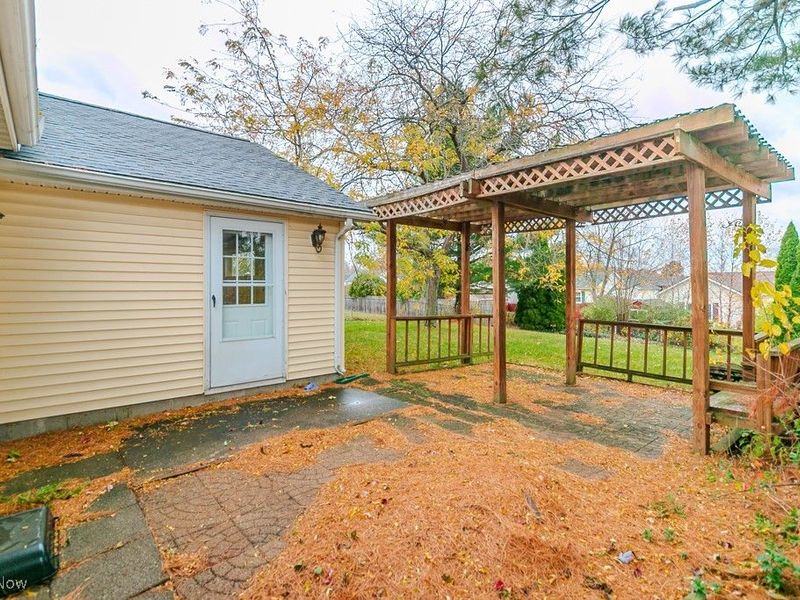 321 Parkway Boulevard, Madison, OH 44057 Photo 31