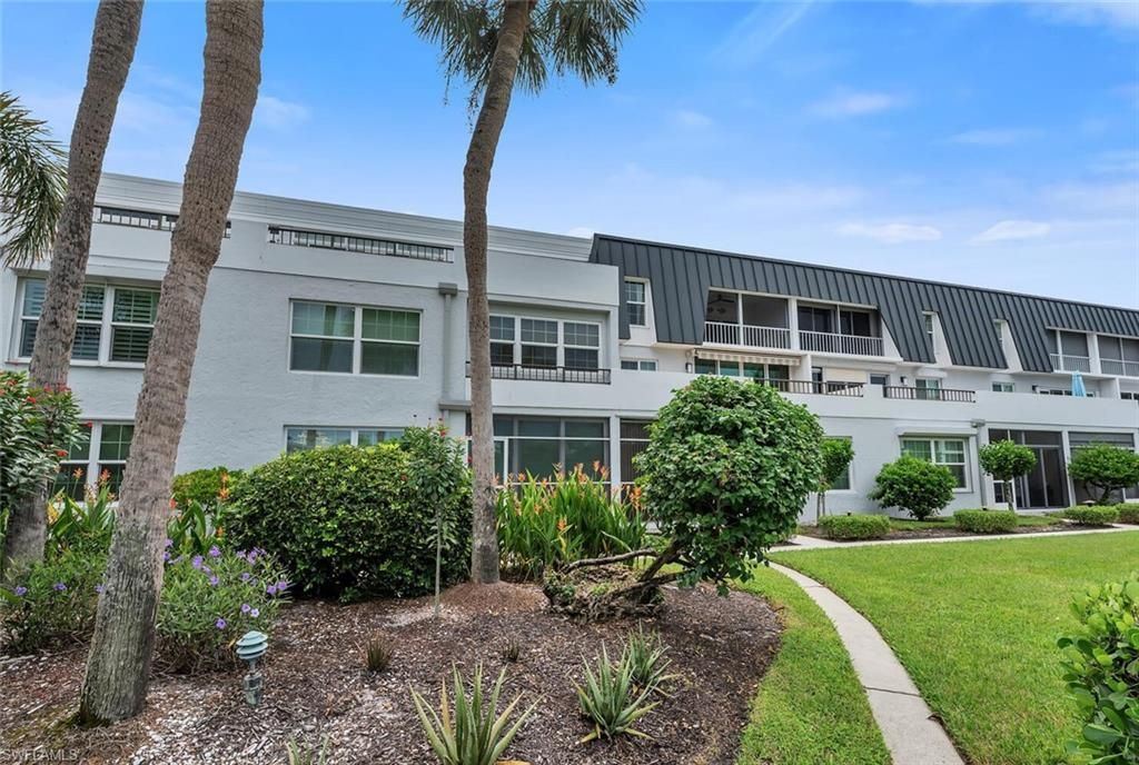 4200 Belair Ln, Unit 105, Naples, FL 34103 Photo