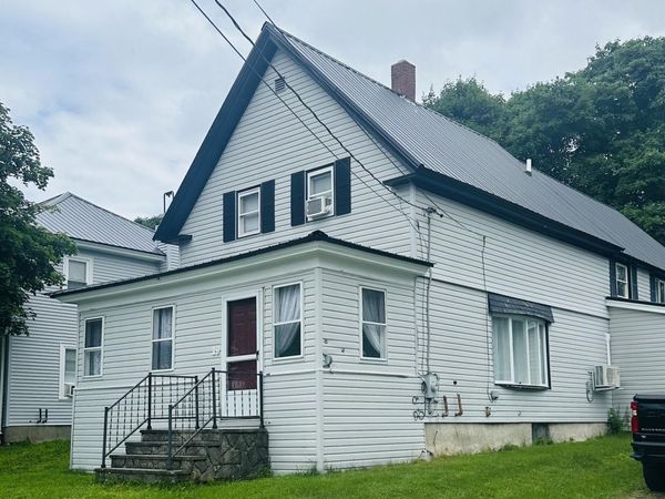 19 Pine Street, East Millinocket, ME 04430
