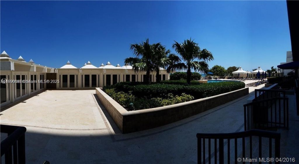 5555 Collins Ave, Unit 11U, Miami Beach, FL 33140 Photo
