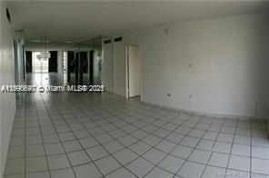 5555 Collins Ave, Unit 11U, Miami Beach, FL 33140 Photo
