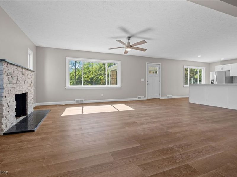 1043 Krumroy Road, Akron, OH 44306 Photo 10