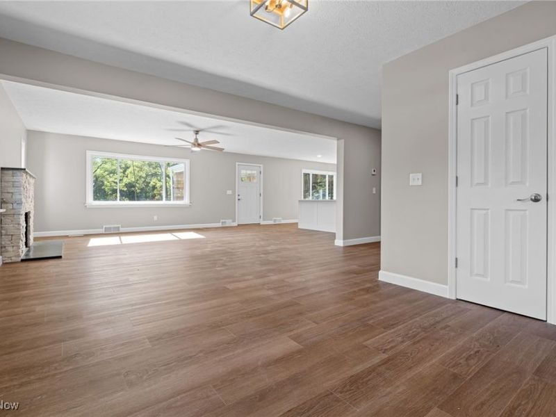 1043 Krumroy Road, Akron, OH 44306 Photo 11