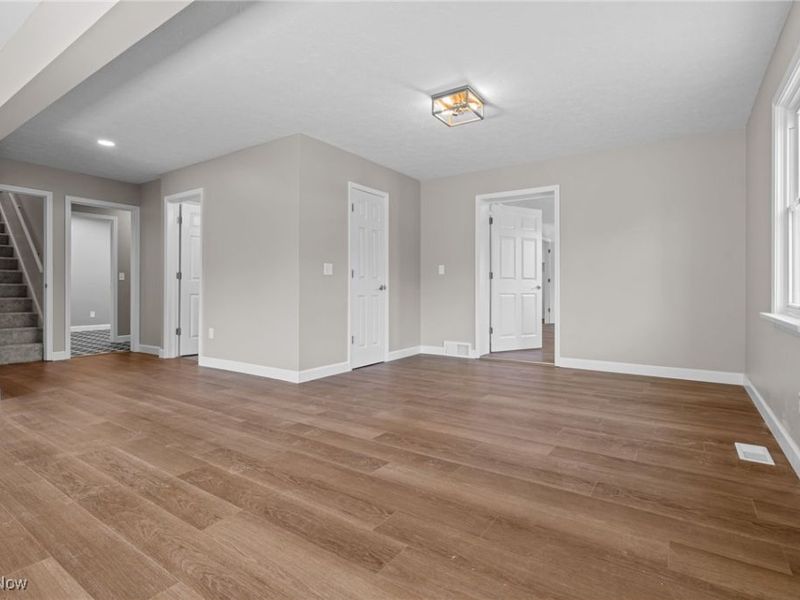 1043 Krumroy Road, Akron, OH 44306 Photo 14