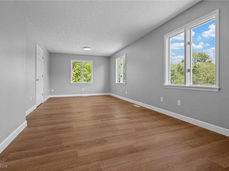 1043 Krumroy Road, Akron, OH 44306 Photo 16