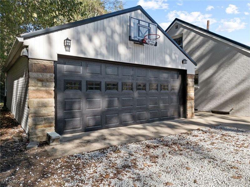 1043 Krumroy Road, Akron, OH 44306 Photo 30