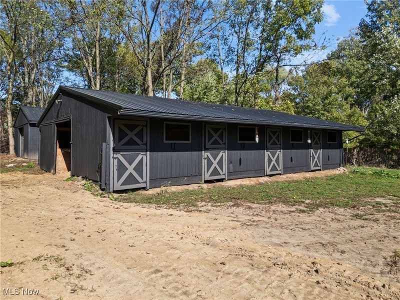 1043 Krumroy Road, Akron, OH 44306 Photo 31