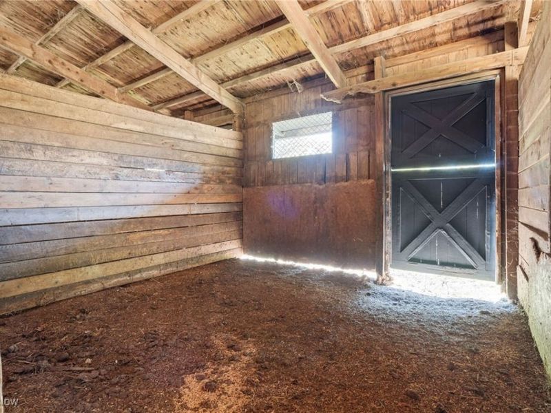 1043 Krumroy Road, Akron, OH 44306 Photo 34