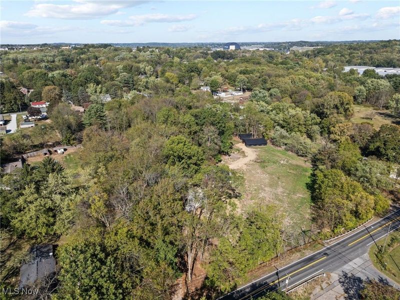 1043 Krumroy Road, Akron, OH 44306 Photo 42