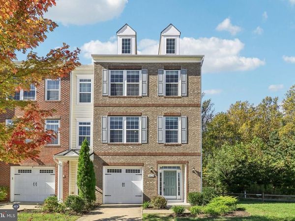 4827 FOREST PINES DRIVE, UPPER MARLBORO, MD 20772