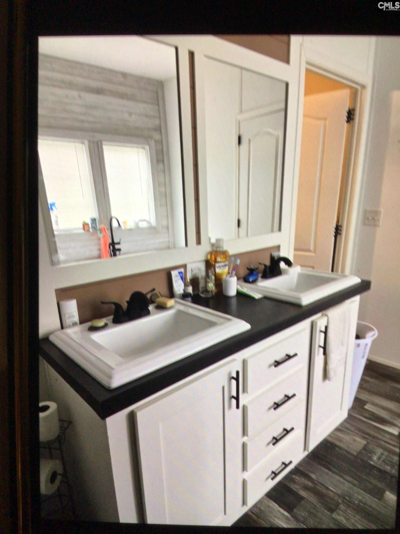 660 Meeting House Rd Photo 11