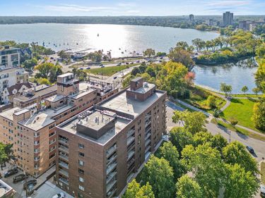 2885 Knox Avenue S, Unit 206, Minneapolis, MN 55408