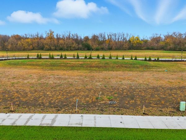 8158 Rivers Edge Lane, Horace, ND 58047