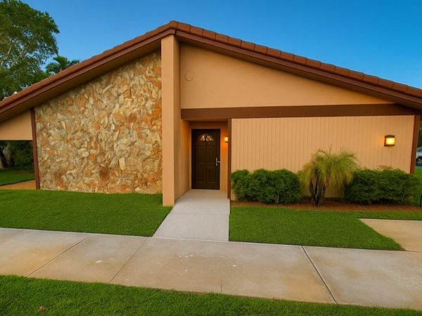 5042 Sheridan St, Unit 2, Hollywood, FL 33021