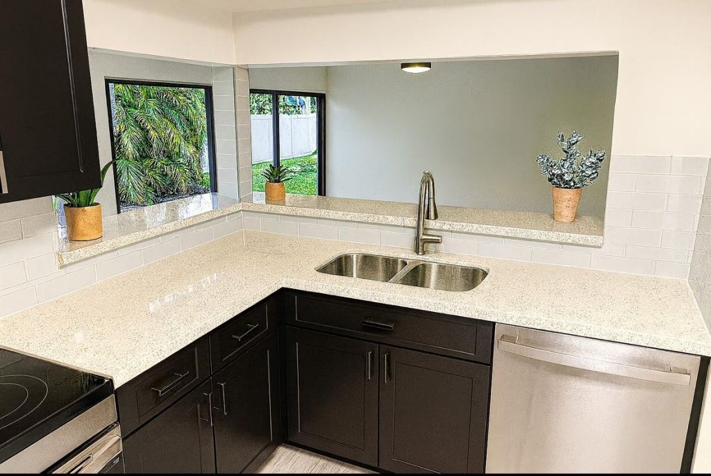 5042 Sheridan Street, Unit 2, Hollywood, FL 33021 Photo