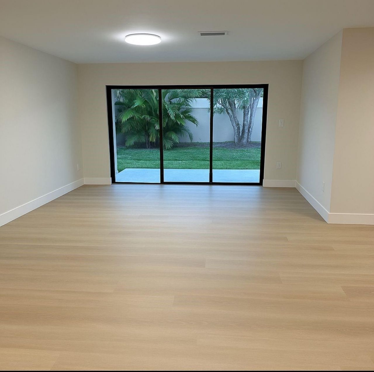 5042 Sheridan Street, Unit 2, Hollywood, FL 33021 Photo