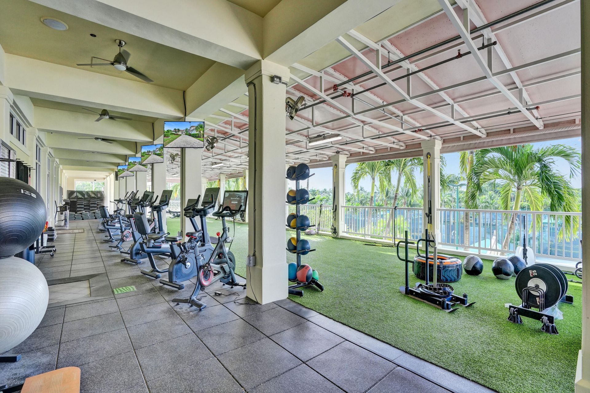 251 Isle Way, Palm Beach Gardens, FL 33418 Photo