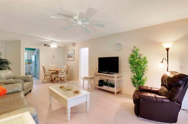 2 Westwood Avenue, Unit 207g, Tequesta, FL 33469 Photo